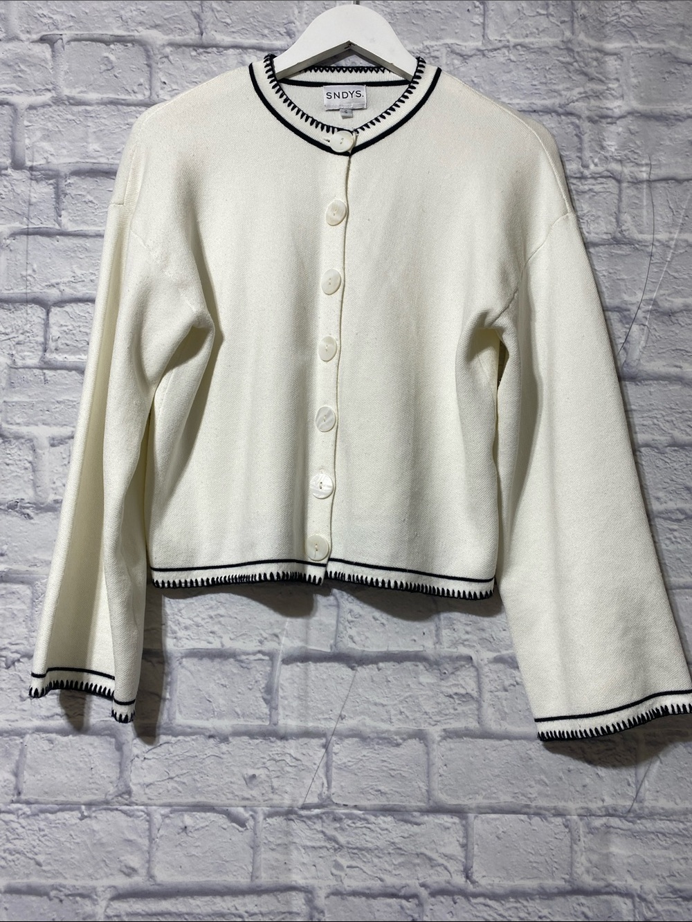 SNDYS Cream Button-Front Contrast-Trim Cardigan